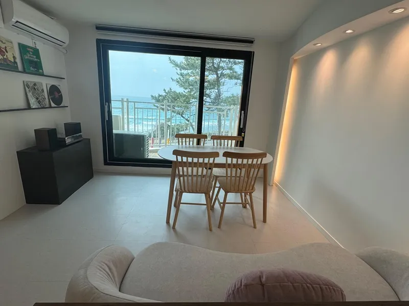 [Aewol, Jeju] A beautiful house with a view of the sea #Beamp #Living for a week #Living for a full month #Living for a month #Netflix 8