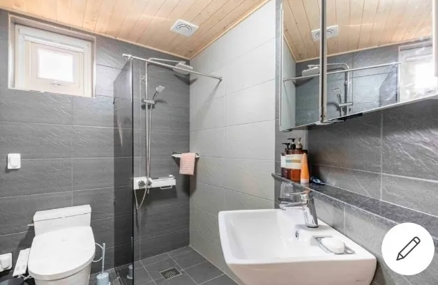 [Aewol, Jeju] A cozy, white-toned, three-room, two-story house with a private pool. 53