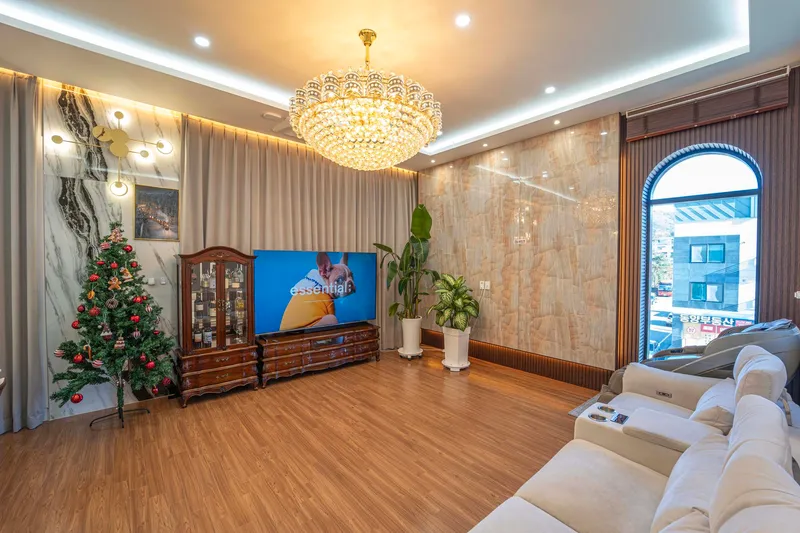 [Yeongjong, Incheon] Within 5 minutes walk from Yeongjongdo Unseo Station #Chandelier #Dogs allowed 2