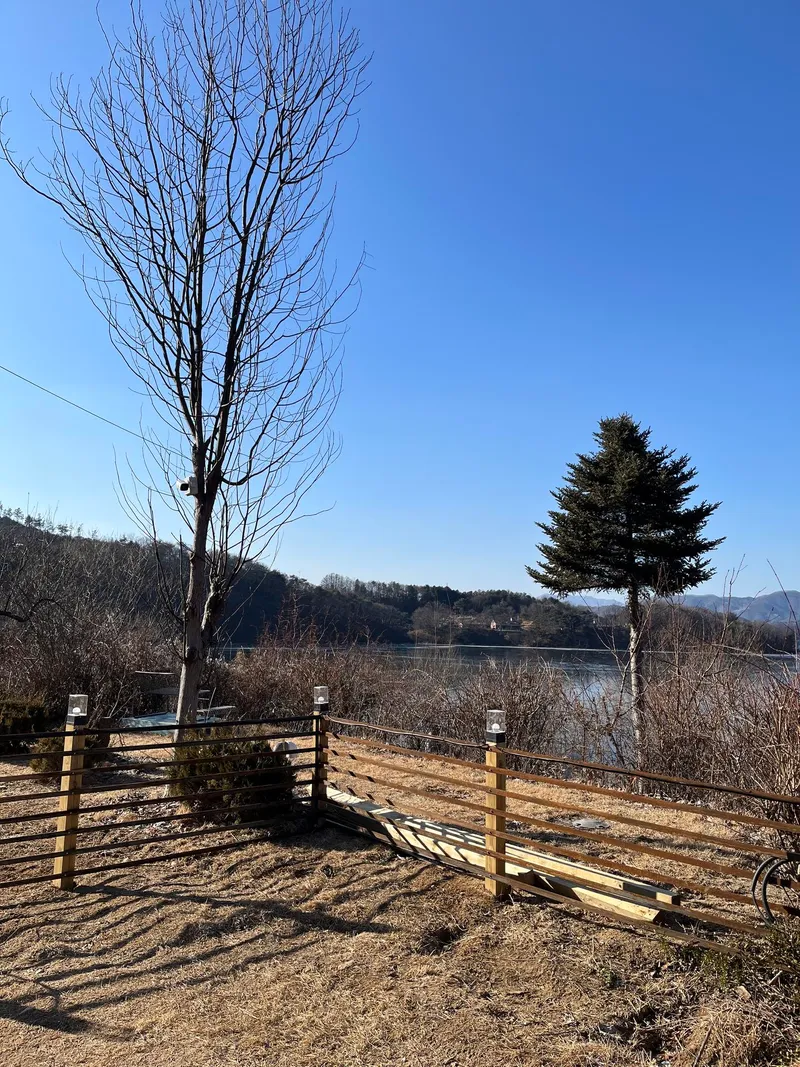 [Hoengseong] Artist's country villa with a great lake view 31