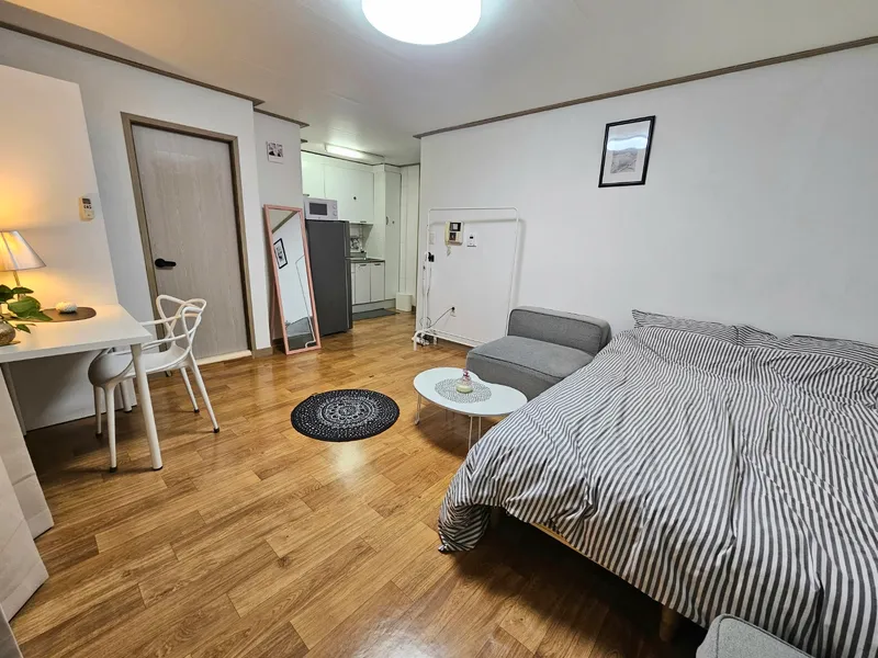 [Mapo, Seoul] Hongdae Exit 6 Fully Furnished Studio Officetel 403 21