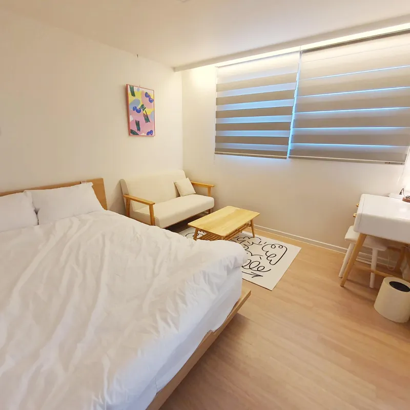 [Yangcheon, Seoul][Mokdong-Pets Only/Maximum 3 People] 5 minutes walk from Line 2 and 5/Free Parking 8