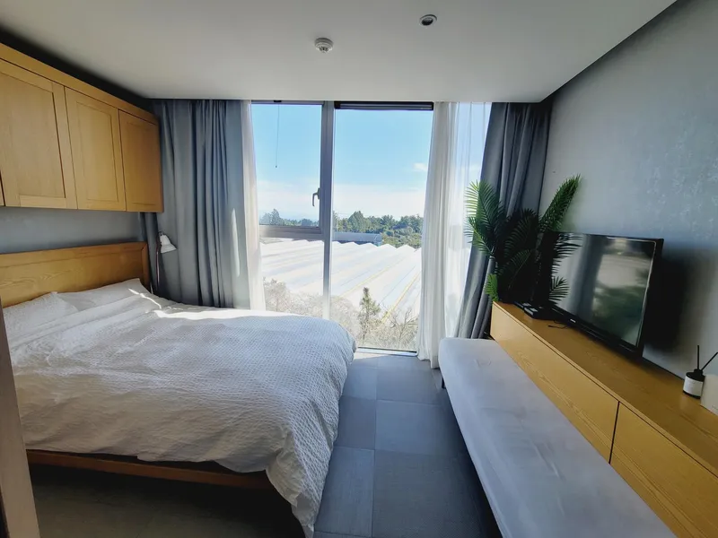 [Topyeong-dong, Seogwipo] A healing accommodation with a fantastic unobstructed view_Hotel style 3