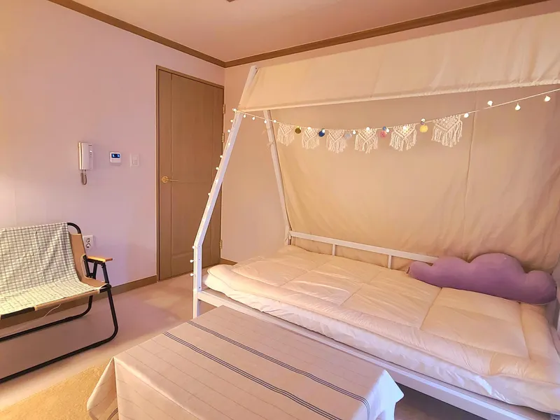 [Gyeongju] Near Hwangridan-gil Terminal #Special room and separate bedroom #Two rooms #Free parking 3