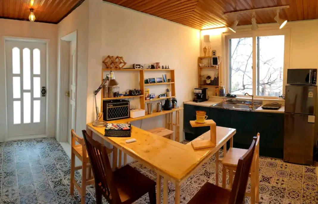 Gyo-dong Three-Bedroom House
