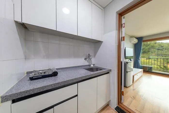 [Sokcho] Pension within 10 minutes walk from Daepo Port #Family Room A 6