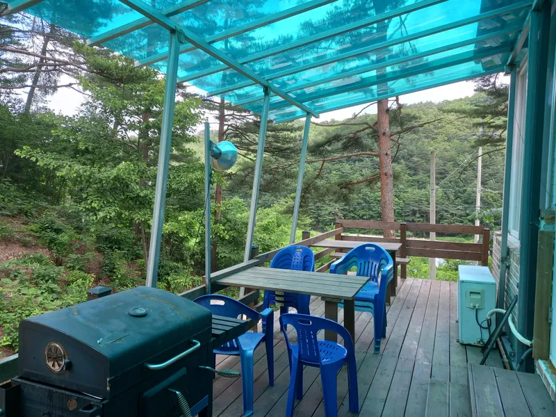 [Goseong] A villa-like house on the second floor of a mountain valley by the sea, Sopung-dong 16