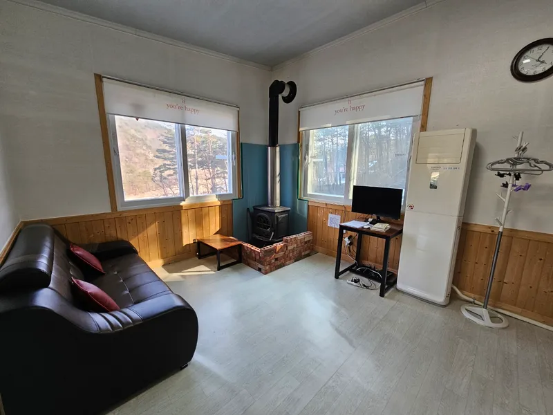 [Goseong] A villa-like house on the second floor of a mountain valley by the sea, Sopung-dong 11