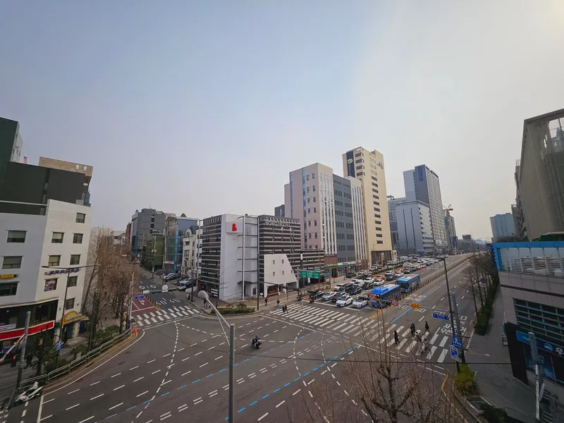 [Mapo, Seoul] Clean, affordable accommodation 3 minutes from Hapjeong Station/Women-only 13
