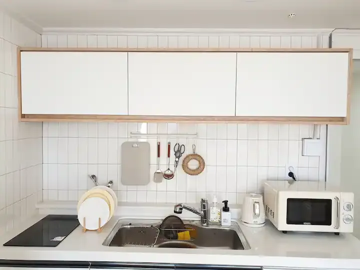 [Sokcho][Sokcho Anuparm] Modern White Studio with Fantastic Views of Seoraksan Mountain and Yeongnangho Lake 6