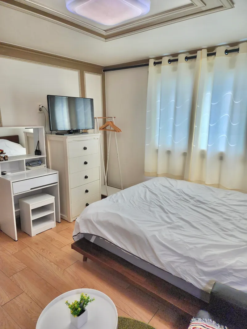 [Geoje] Geoje Center Emotional Accommodation Separate One Room 303 #Netflix #Tving 2