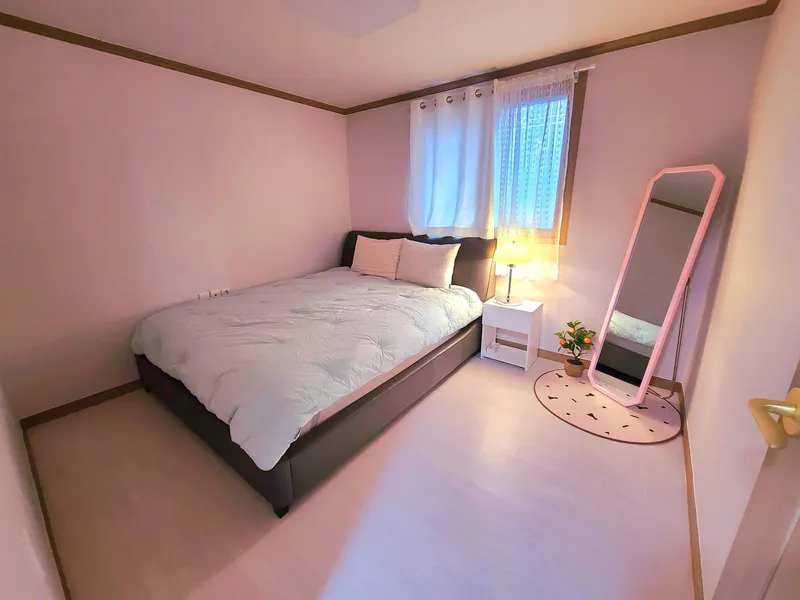[Gyeongju] Near Hwangridan-gil Terminal #Special room and separate bedroom #Two rooms #Free parking 2