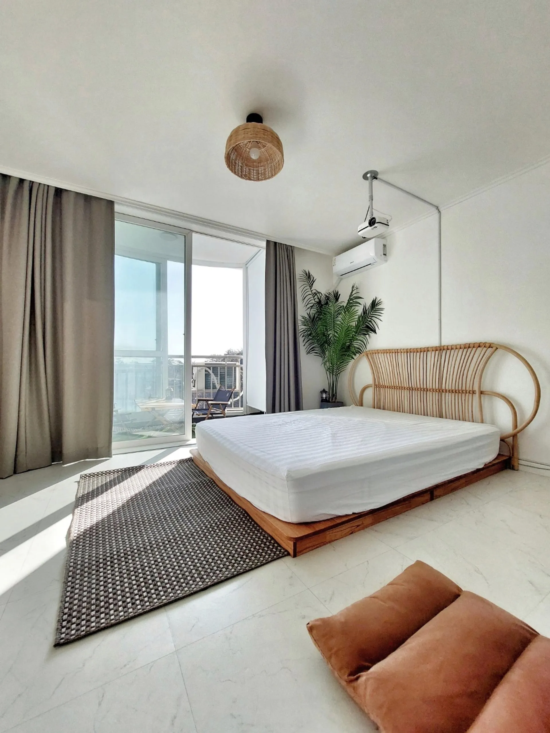 Yeongok-myeon Seaside One-Bedroom Apartment