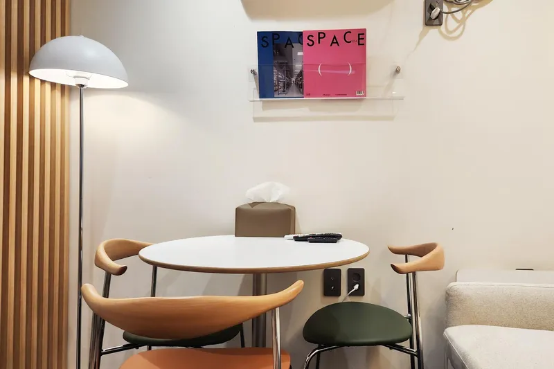 [Yangcheon, Seoul][Mok-dong - Max. 4 / Pets Allowed] 5-minute walk from Lines 2 & 5 / Free Parking 11