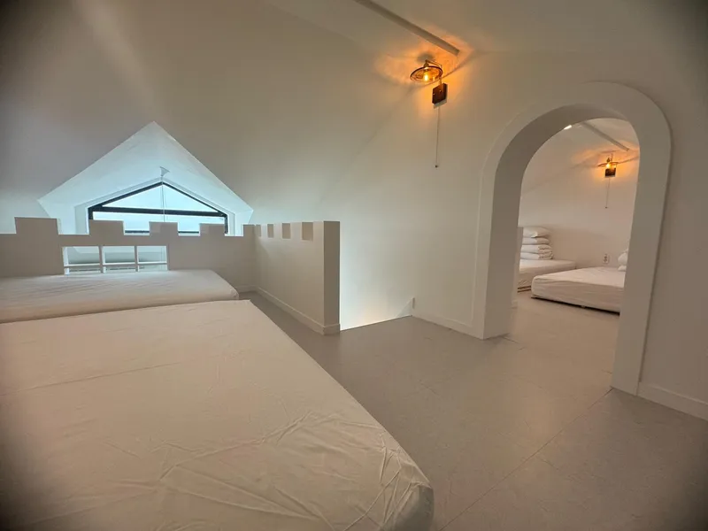 [Aewol, Jeju][Aewol large accommodation] Accommodation for up to 8 people #duplex #ocean view #Aewol sea #beam 4