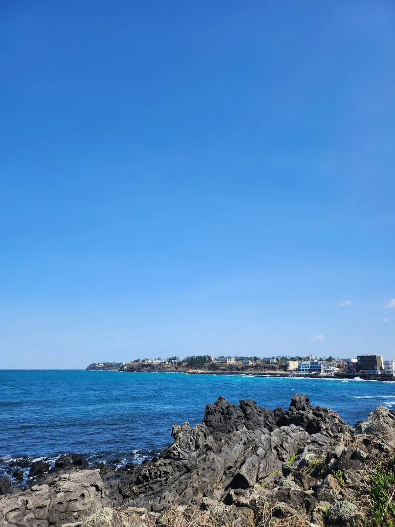 [Aewol, Jeju][Aewol large accommodation] Accommodation for up to 8 people #duplex #ocean view #Aewol sea #beam 16
