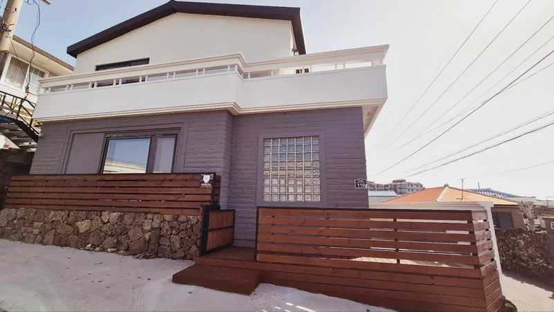 [Hahyo-dong, Seogwipo] Soysoggak Cozy House Two-room Duplex House 61