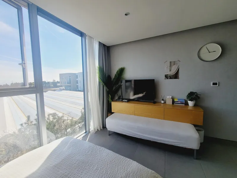 [Topyeong-dong, Seogwipo] A healing accommodation with a fantastic unobstructed view_Hotel style 7