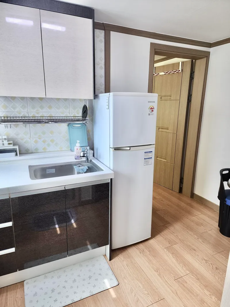 [Geoje] Geoje Center Emotional Accommodation Separate One Room 303 #Netflix #Tving 6