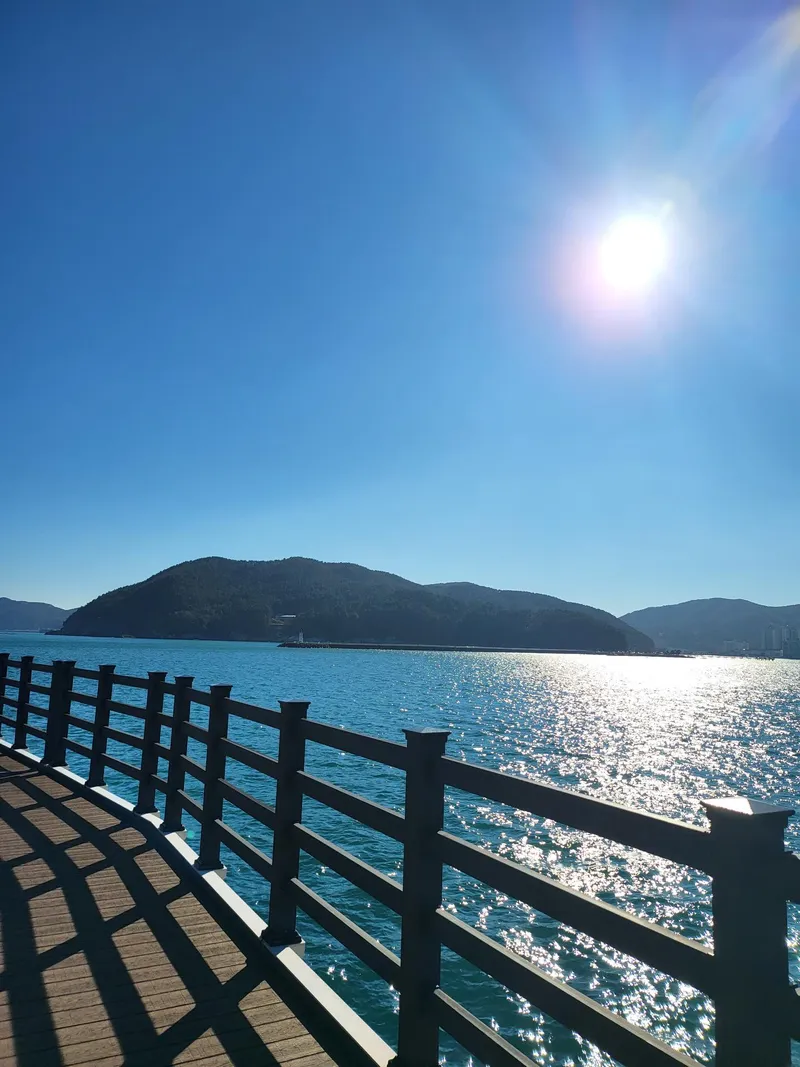 [Geoje] 34 pyeong top floor three-room with full option of mountain and sea view 15
