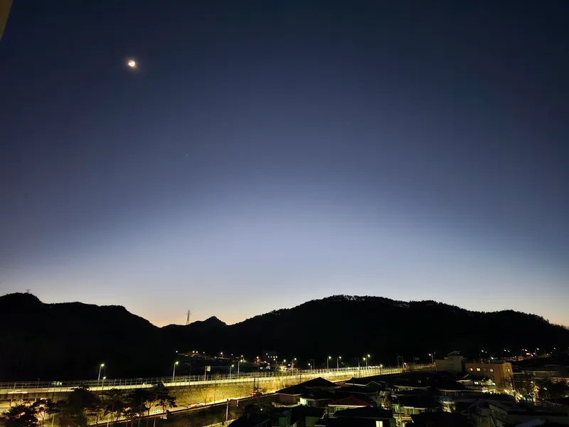 [Seo-gu, Daejeon] End view healing space - History 76