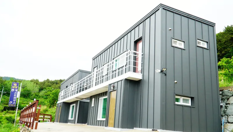 [Tongyeong] Pension 102 with a beautiful sunset ocean view located in Yeonhwa-ri 4