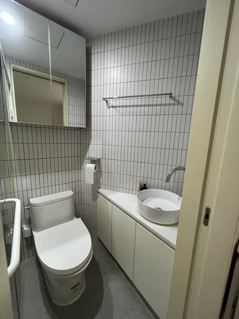 [Seongdong, Seoul] A pretty one-room apartment next to Songjeong Embankment Road and Jungnangcheon Stream 31