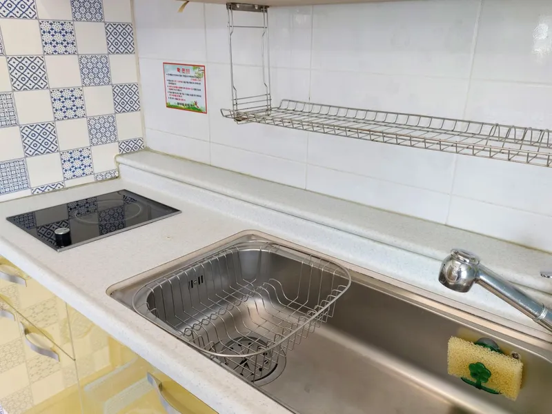 [경남 통영] 구거제대교와 바다가 보이는 산책하기 좋은 펜션 402호 14