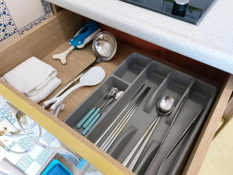 [경남 통영] 구거제대교와 바다가 보이는 산책하기 좋은 펜션 402호 12