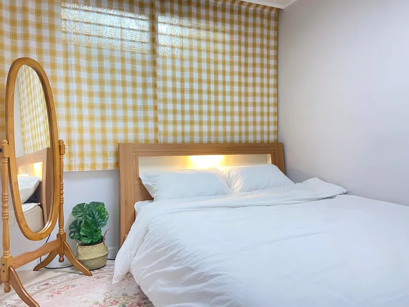 [Gangnam, Seoul] Daechi Academy Street Quiet Two-Room Cozy Accommodation - Room 102 10