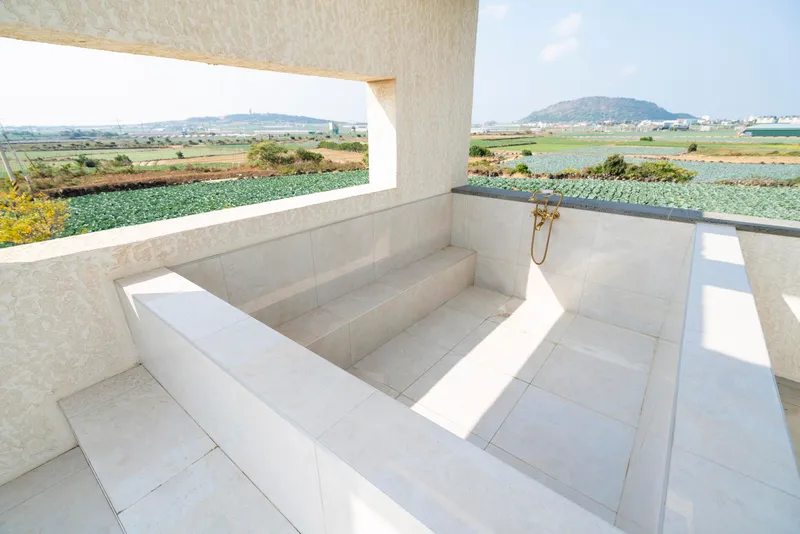 [Daejeong, Seogwipo] Three-room duplex house with a view of the horizon 29
