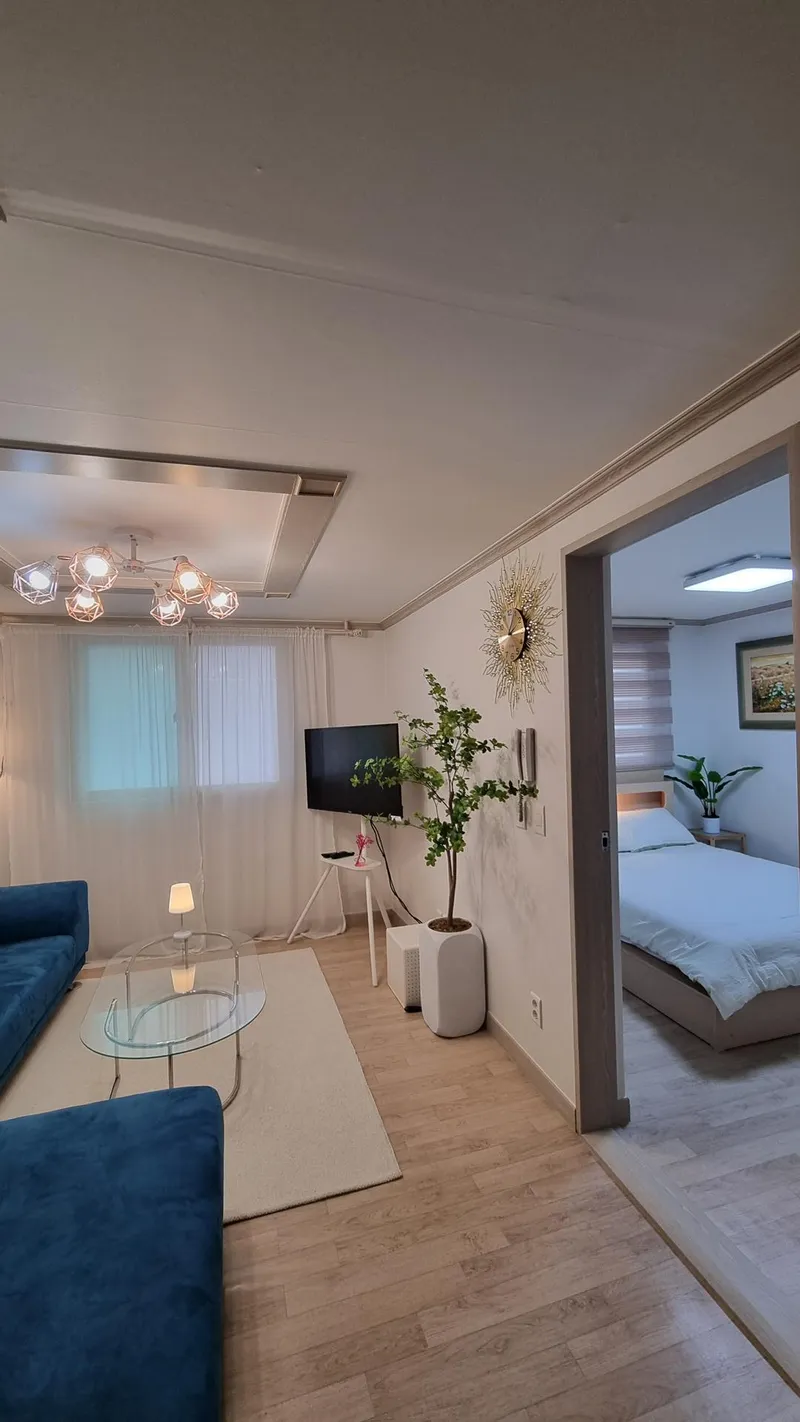 [Suseong, Daegu] Dongdaeguro Suseongmot Three-Room Apartment/1 Minute to Food Alley/Free Parking/Netflix/Daegu Travel 8