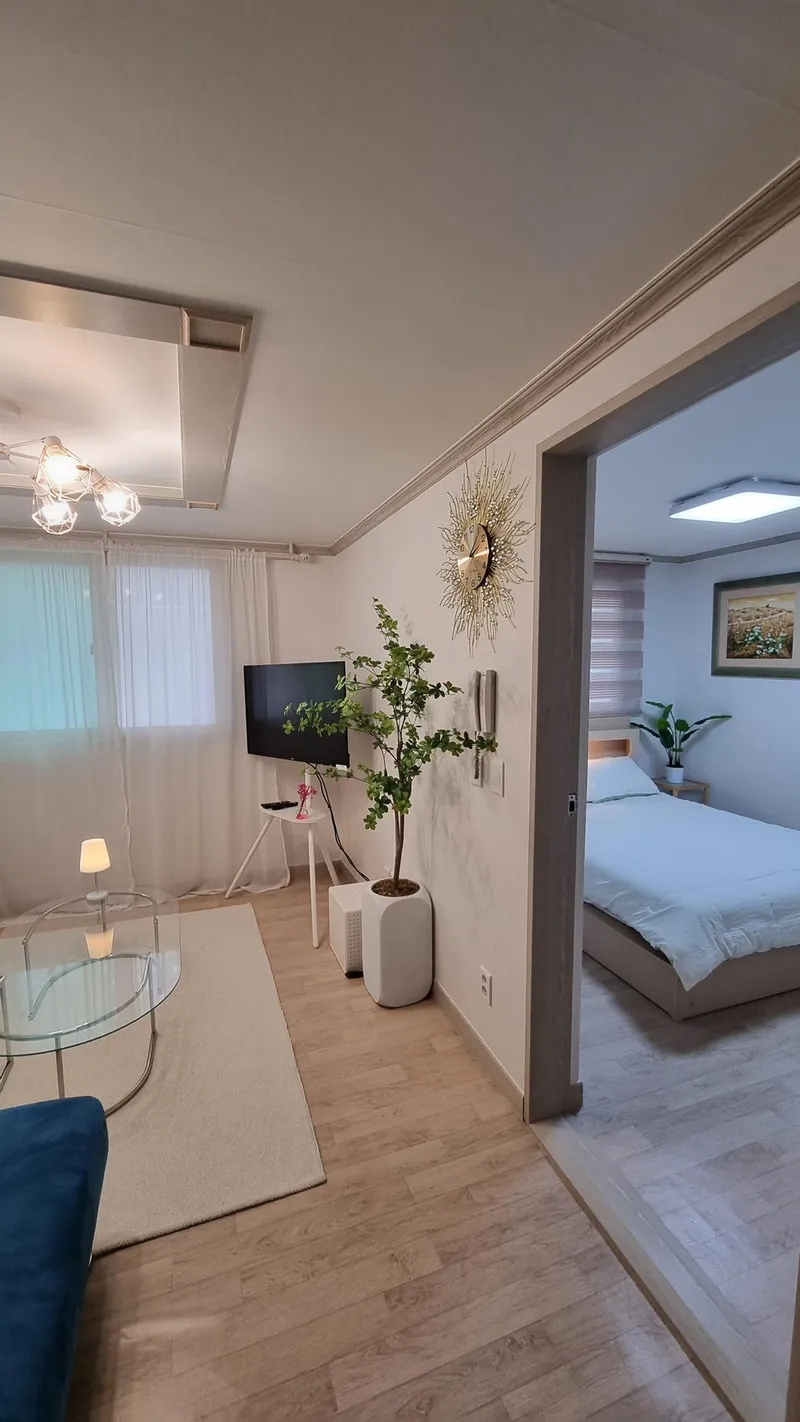 [Suseong, Daegu] Dongdaeguro Suseongmot Three-Room Apartment/1 Minute to Food Alley/Free Parking/Netflix/Daegu Travel 7