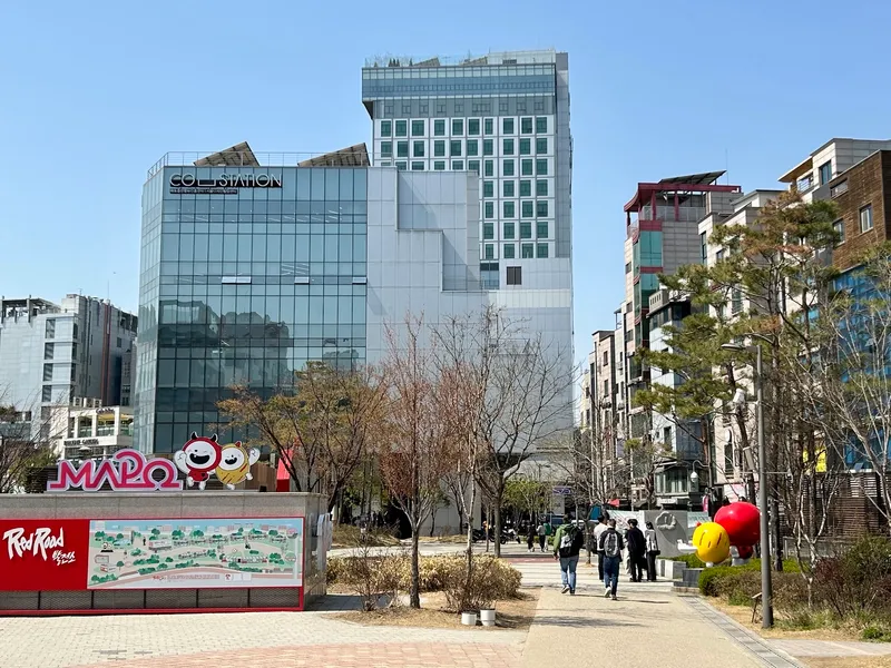 [서울 마포] 홍대입구역 1분. 1층 #초역세권 #리모델링 15