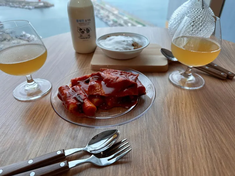 [부산 수영] 광안리오션뷰 등대하우스 밀락더마켓 34