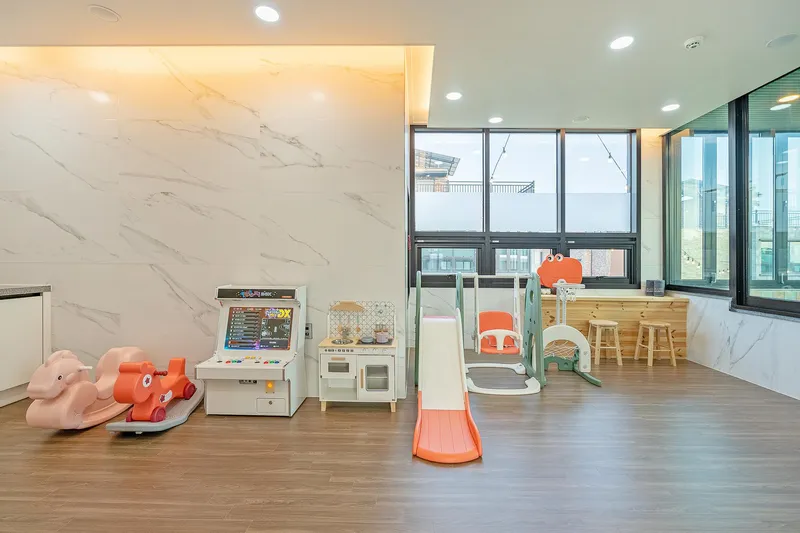 [Namwon, Seogwipo] Quiet and private 3-story independent pool villa (pets allowed) 13