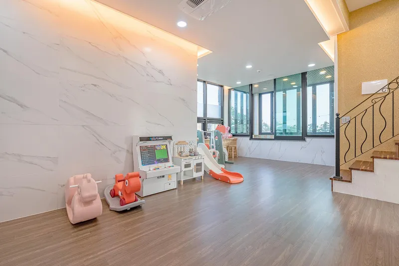 [Namwon, Seogwipo] Quiet and private 3-story independent pool villa (pets allowed) 10
