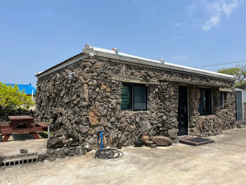 [제주 한림] 잔디마당이 있는 방3 단층 7