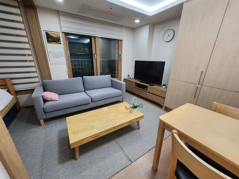 [Songpa, Seoul] 2-room officetel in Jangji Station area 9