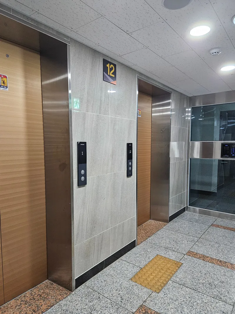 [경기 수원][수원 팔달] 수원역 도보2분 ●단기임대 신축 풀옵션● 8