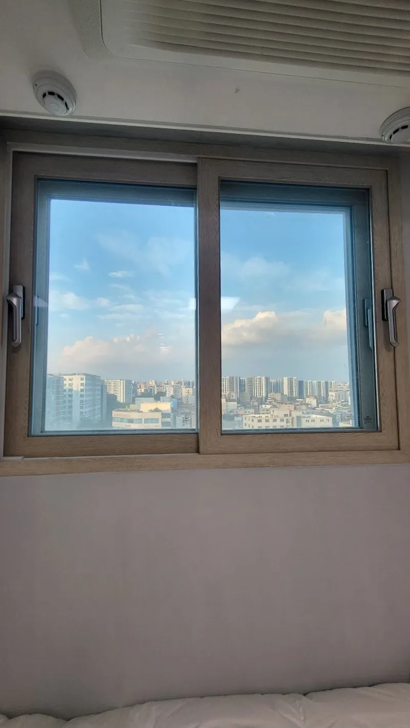 [경기 수원][수원 팔달] 수원역 도보2분 ●단기임대 신축 풀옵션● 10