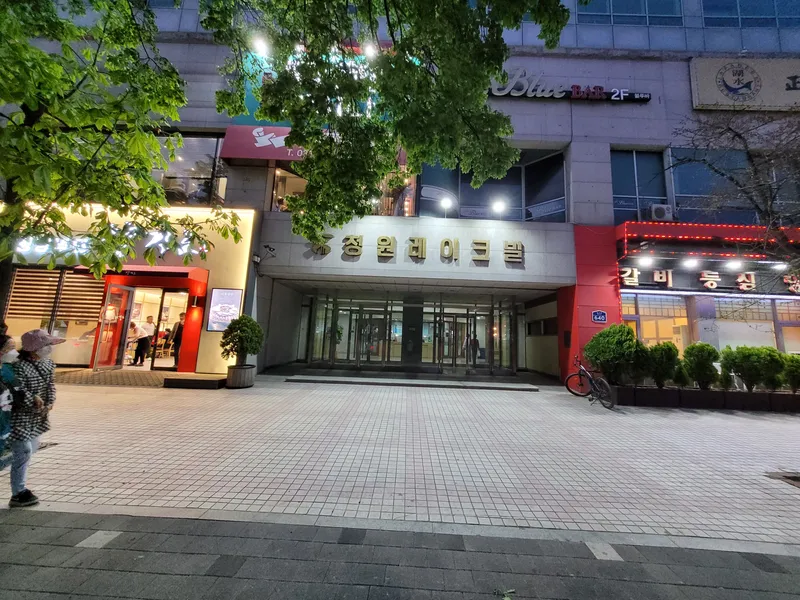 [Goyang] In front of Ilsan Lake Park / 1/16 pyeong duplex type. 3 people 21