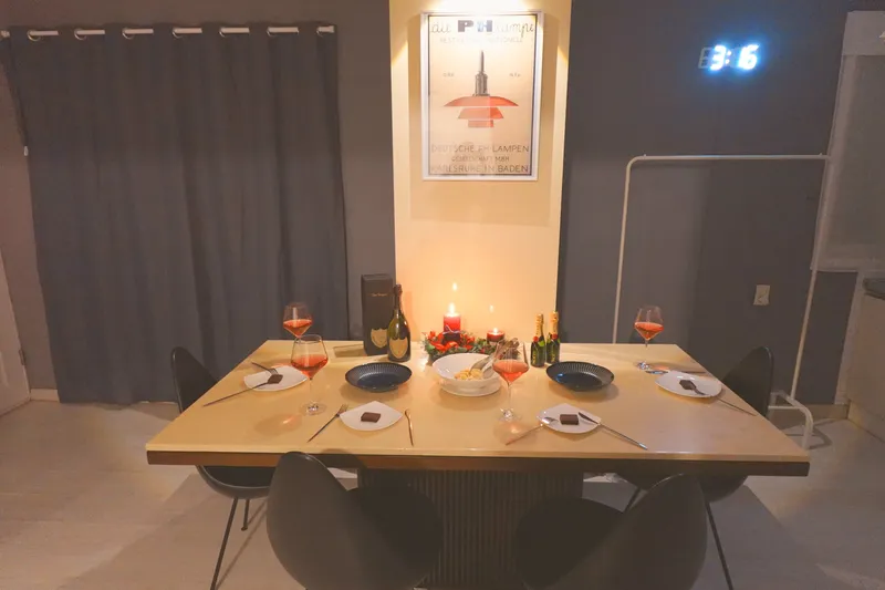 [서울 종로] 경복궁역 10분 투룸 2층 역세권 6인숙소 32