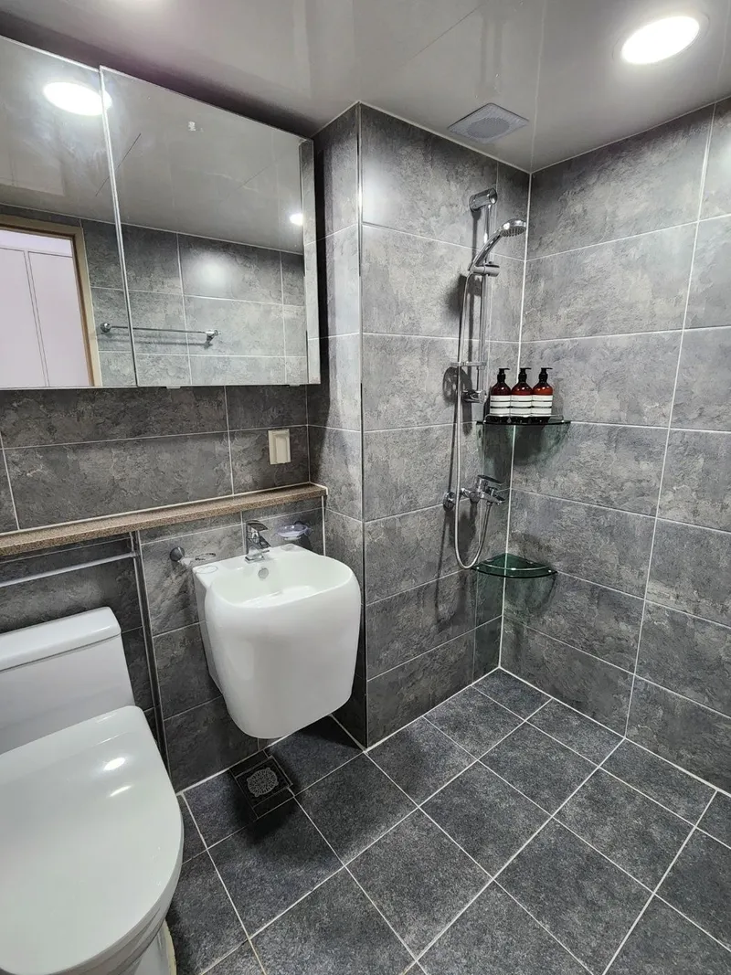 [Seongdong, Seoul] Ttukseom, Seongsu Spacious duplex officetel with full facilities. Just come in. 12