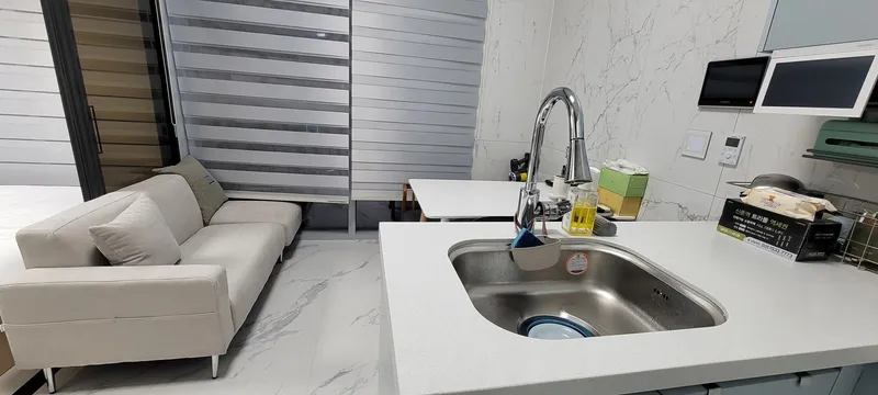[Jung-gu, Seoul] 11th floor duplex in the vicinity of City Hall Station 25