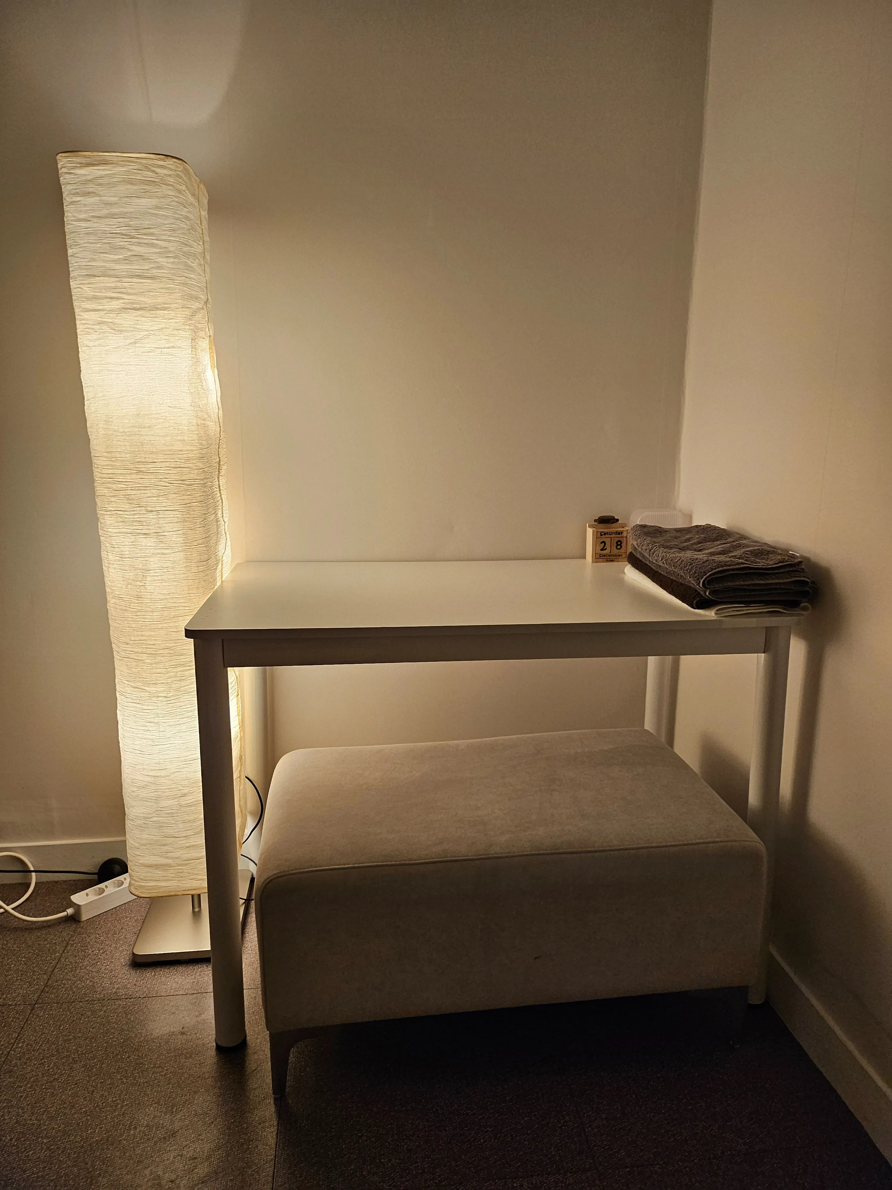 Yeoksam-dong Two-Room near Seolleung Station