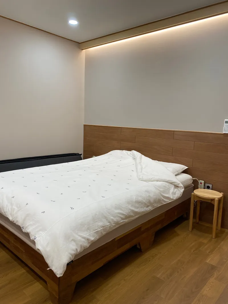 [Gujwa, Jeju] A Slow Dong_Jacuzzi Accommodation_ Stone Wall Field Wall Quiet Village View/Independent House/Breakfast 2