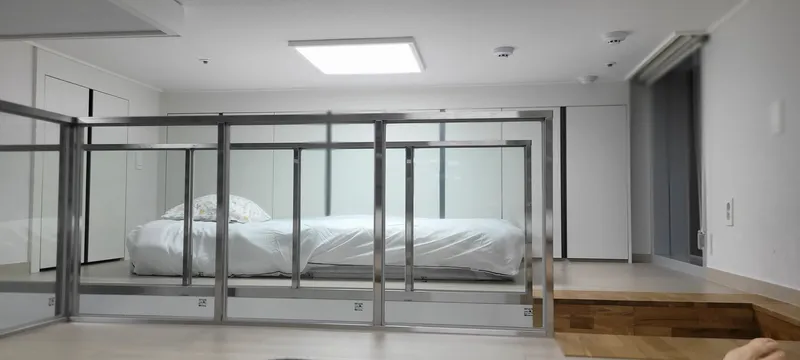 [Jung-gu, Seoul] 11th floor duplex in the vicinity of City Hall Station 10