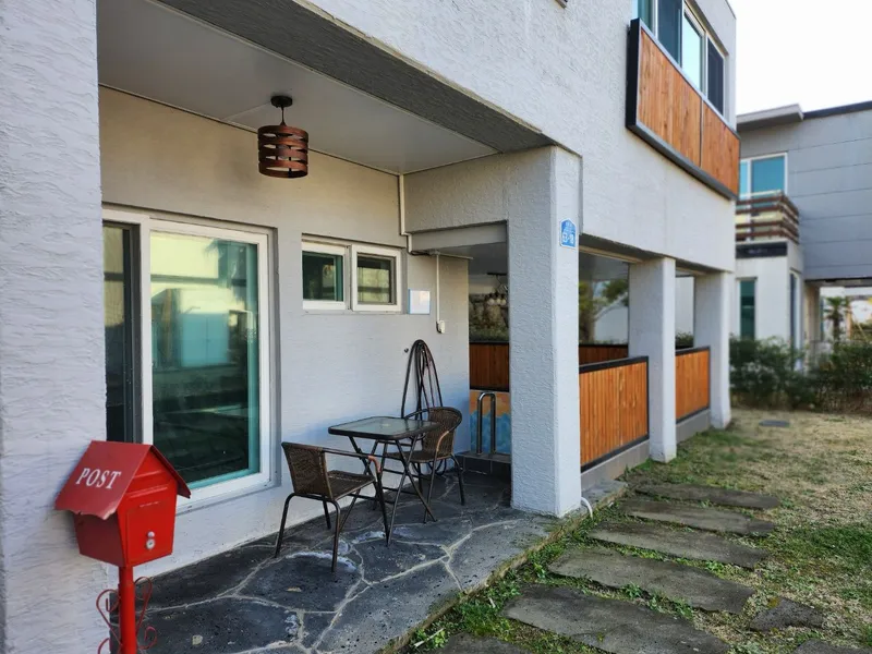 [Aewol, Jeju] Private POOL villa with perfect contactless access, 2-story detached house 17
