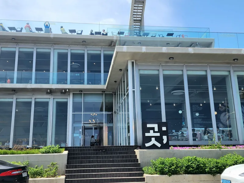 [강원 강릉] 사천해변 도보5분 풀옵션 오션뷰 신축34평 가족지인 *29박이상 33